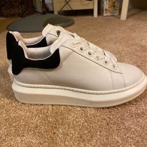 Steve Madden Glazed Lace-Up Chunky Sneakers